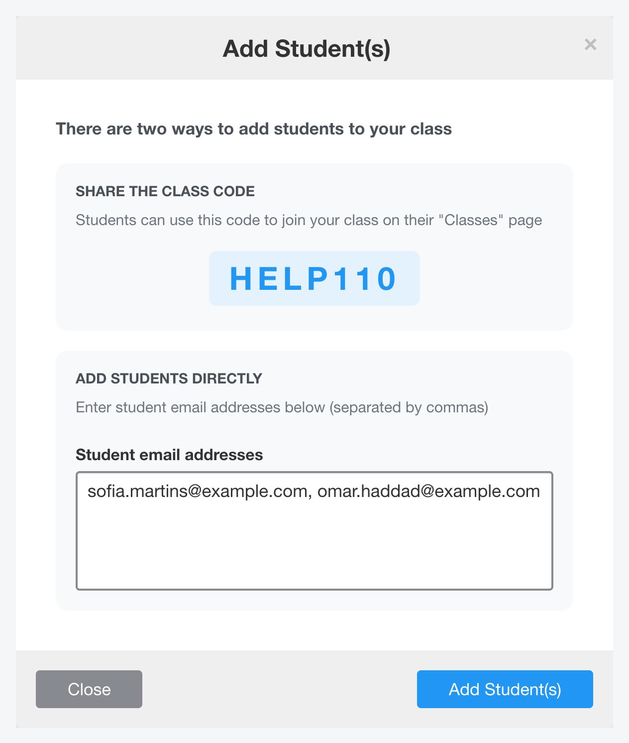 عنوانا بريد إلكتروني مكتوبان في حقل Student email addresses